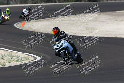 media/Jun-08-2025-TrackDaz (Sun) [[dc1ba13c79]]/C Group/1040pm (Turn 3)/